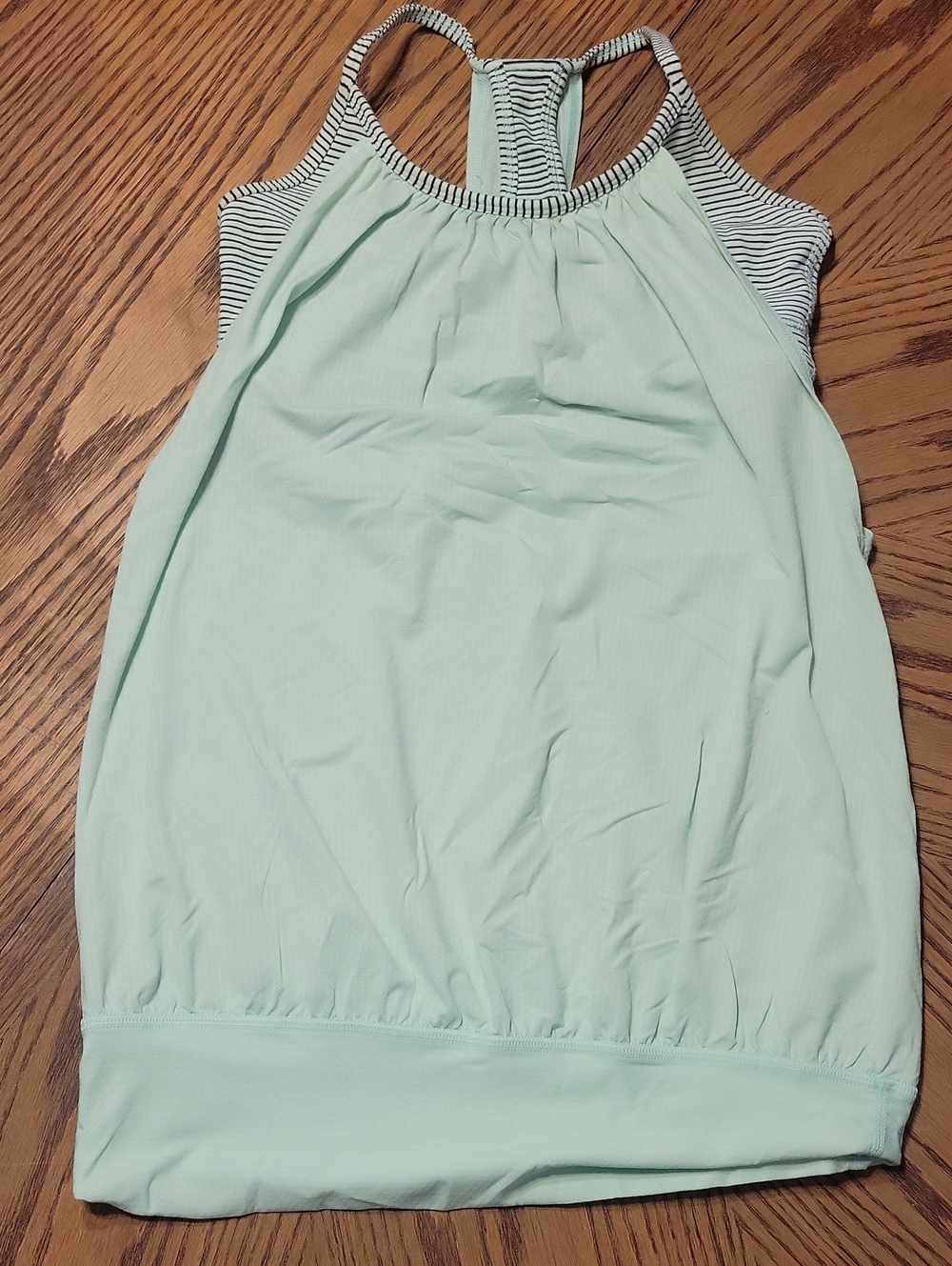 Light Mint Racerback Lululemon Tank Top Size 4 (1053)